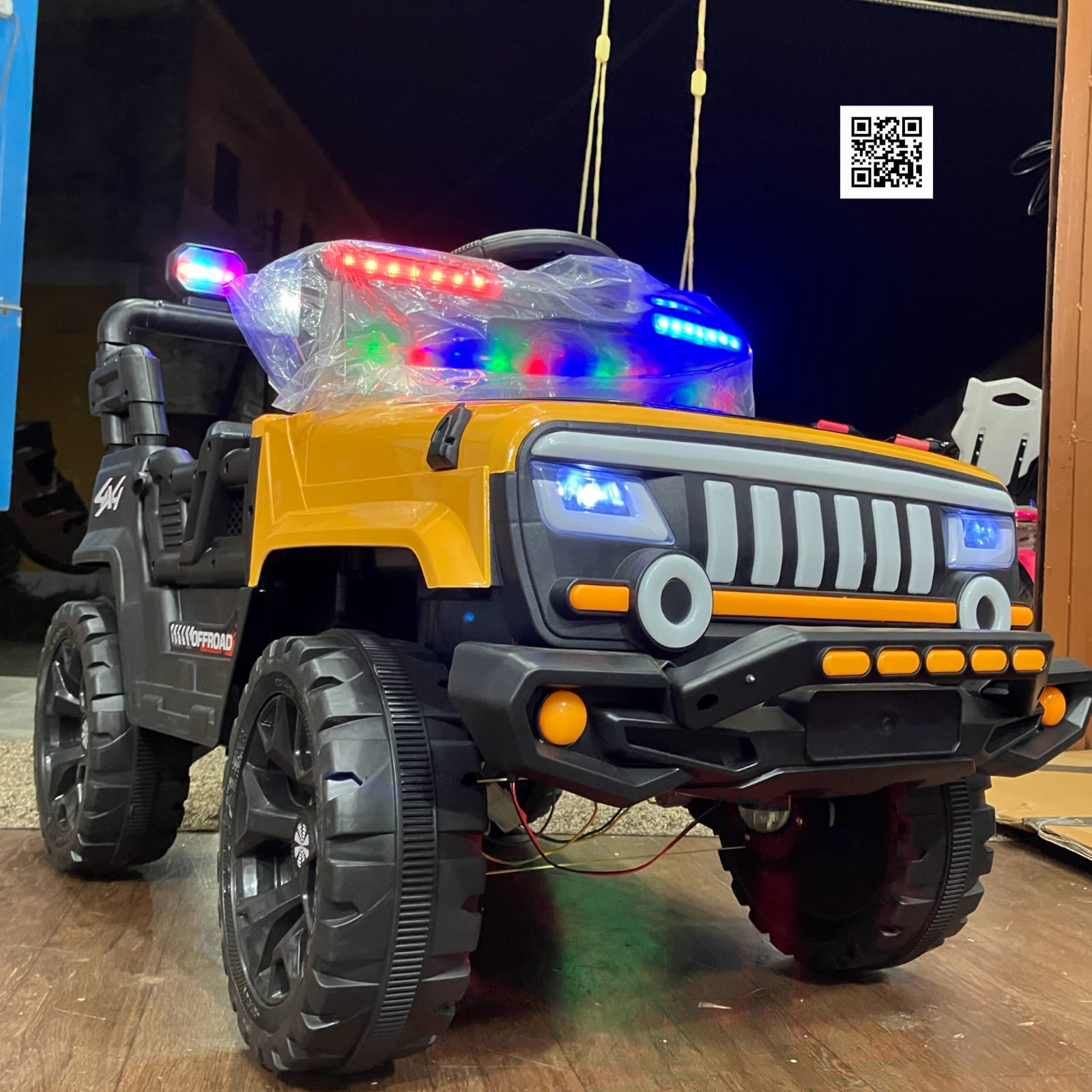 Thunderbolt 4x4 Off-Road Kids Battery Jeep